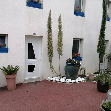 Ty Pempoul - Logement 2 Chambres - 100 M De La Plage Сен-Поль-де-Леон Экстерьер фото